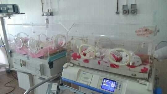 في حالةٍ نادرة... ولادة خمسة توائم في الجزائر (صور)